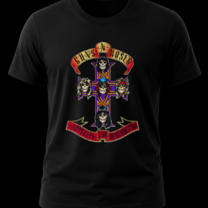 Frente de playera negra de Guns N Roses con el diseño de la cruz de Appetite for Destruction