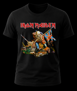 Frente de playera negra de Iron Maiden con la ilustración clásica de Eddie el Grande en el campo de batalla para el sencillo The Trooper.