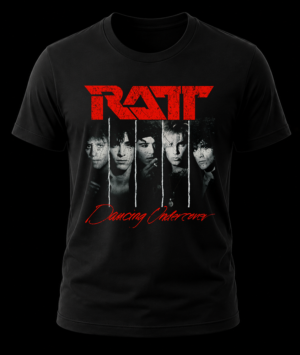 Frente de playera negra de Ratt con el arte del álbum Dancing Undercover mostrando las fotos en blanco y negro de los integrantes y logo rojo.