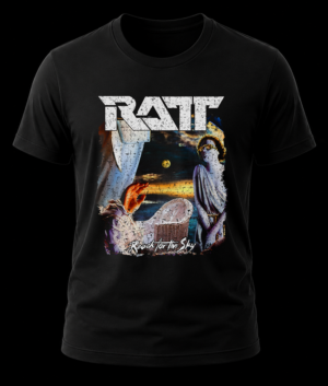 Frente de playera negra de Ratt con el arte surrealista del álbum Reach For The Sky y logo blanco desgastado.